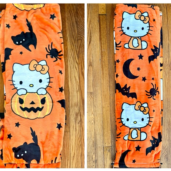 HELLO KITTY Halloween Plush Blanket Orange Pumpkin BLK Bat Spider Web Cat 60x90” - Picture 1 of 11